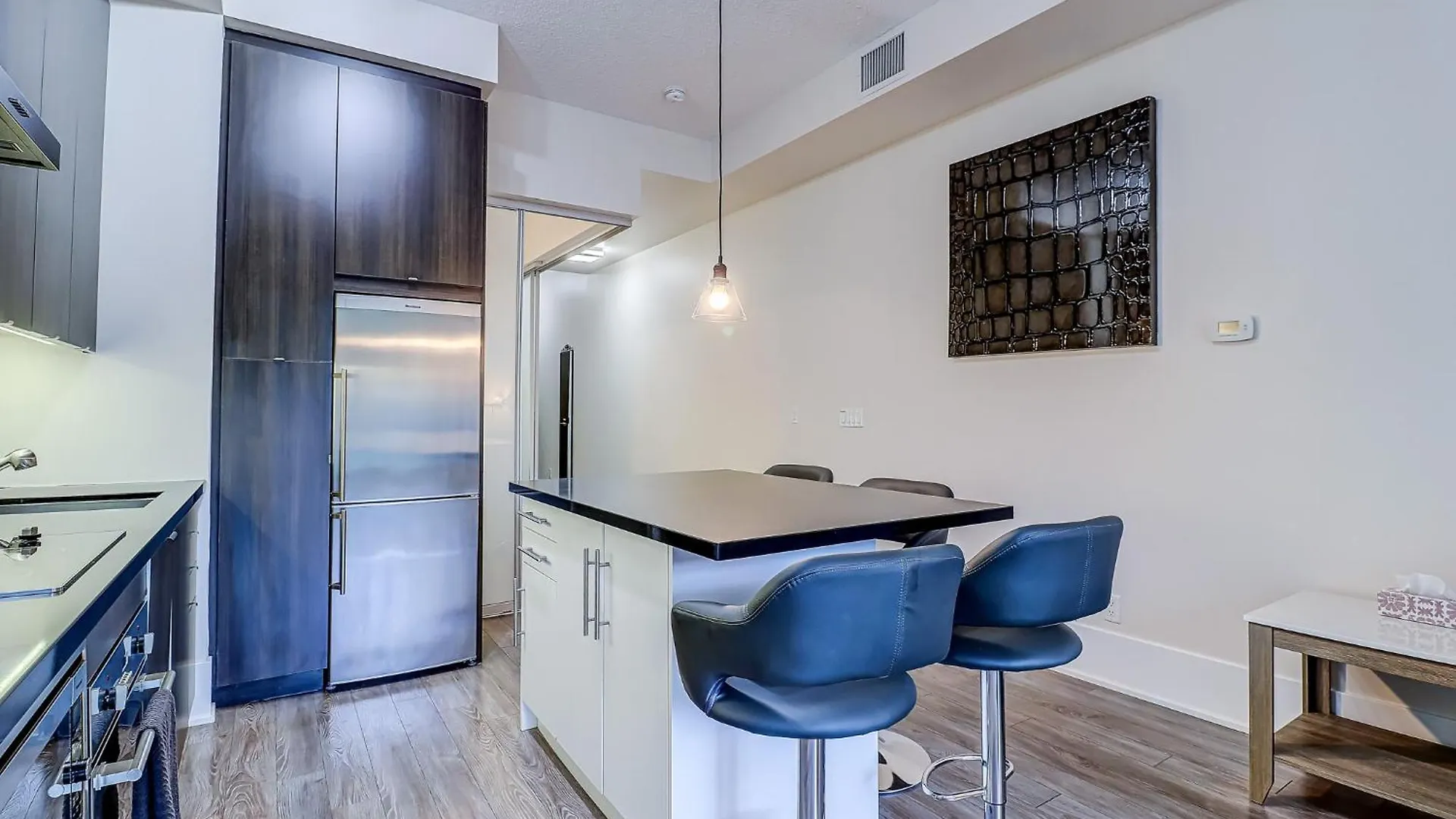 アパート トロントMetropolis Loft - Cn Towerアパートメント カナダ